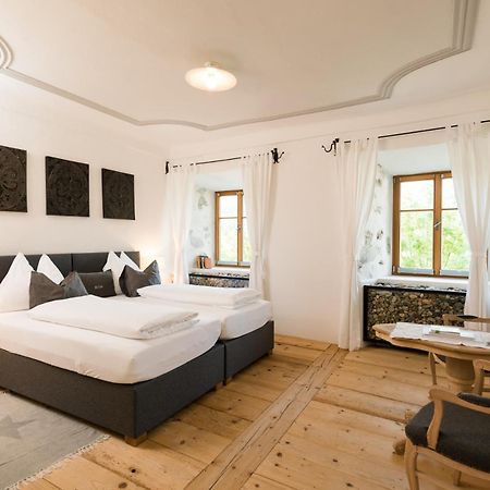 Hotel & Gourmetwirtshaus Kirchenwirt Seit 1326 Leogang Buitenkant foto