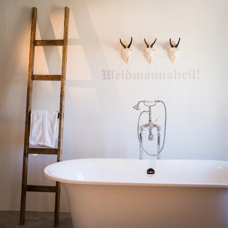 Hotel & Gourmetwirtshaus Kirchenwirt Seit 1326 Leogang Buitenkant foto